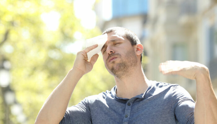 10 uncommon signs of dehydration explained