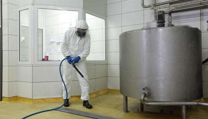 Water tank cleaning – Process and safety measures