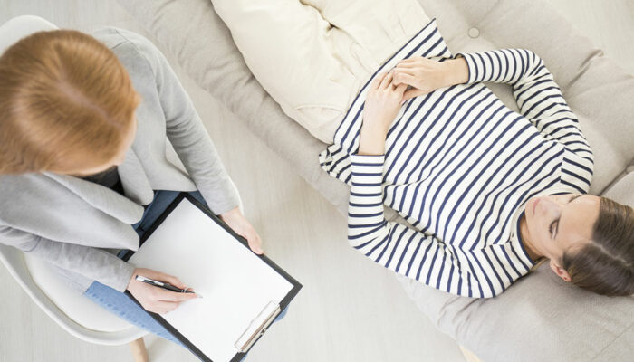 9 Common Questions to Ask When Choosing a Therapist