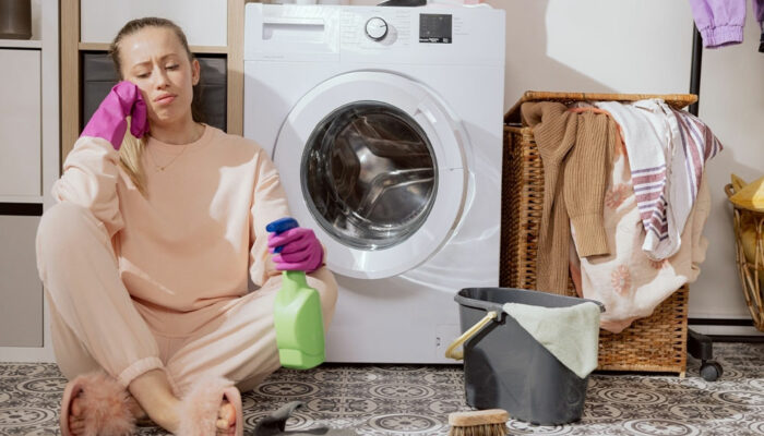 Top 7 laundry mistakes that damage clothes