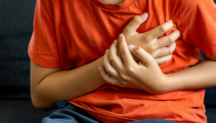 14 early signs of heartburn to watch out for