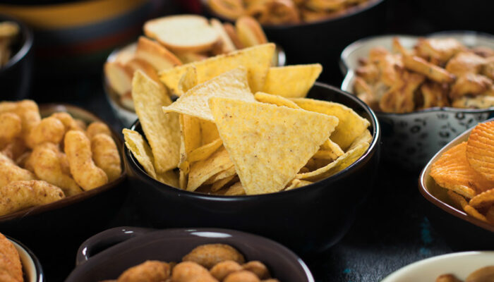 Common foods that can cause and reduce water retention