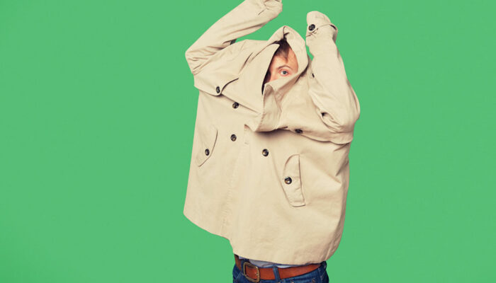 8 fashion mistakes that instantly make one look older