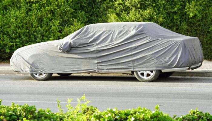 Things to consider while purchasing protective car covers